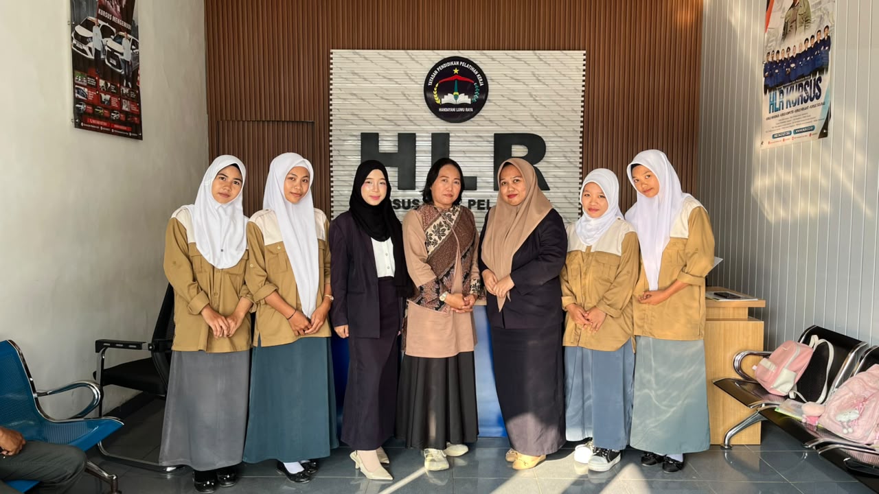 HLR KURSUS Sambut Siswi Prakerin dari SMK Negeri 1 Luwu Utara